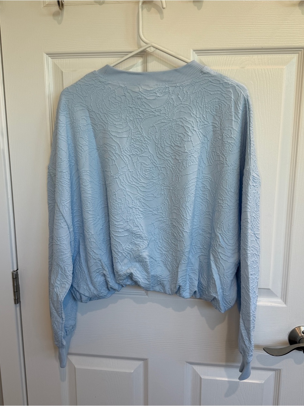 Daily Practice Textured Bubble Sweatshirt - Picture 4 of 6